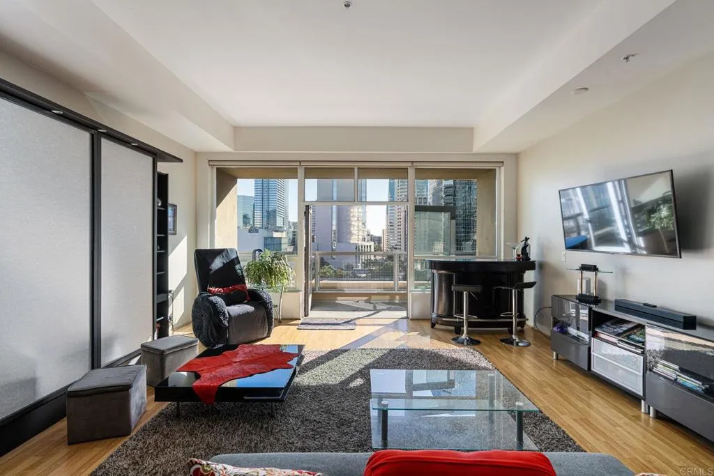 Photo #3: NDP2401037 Listing 