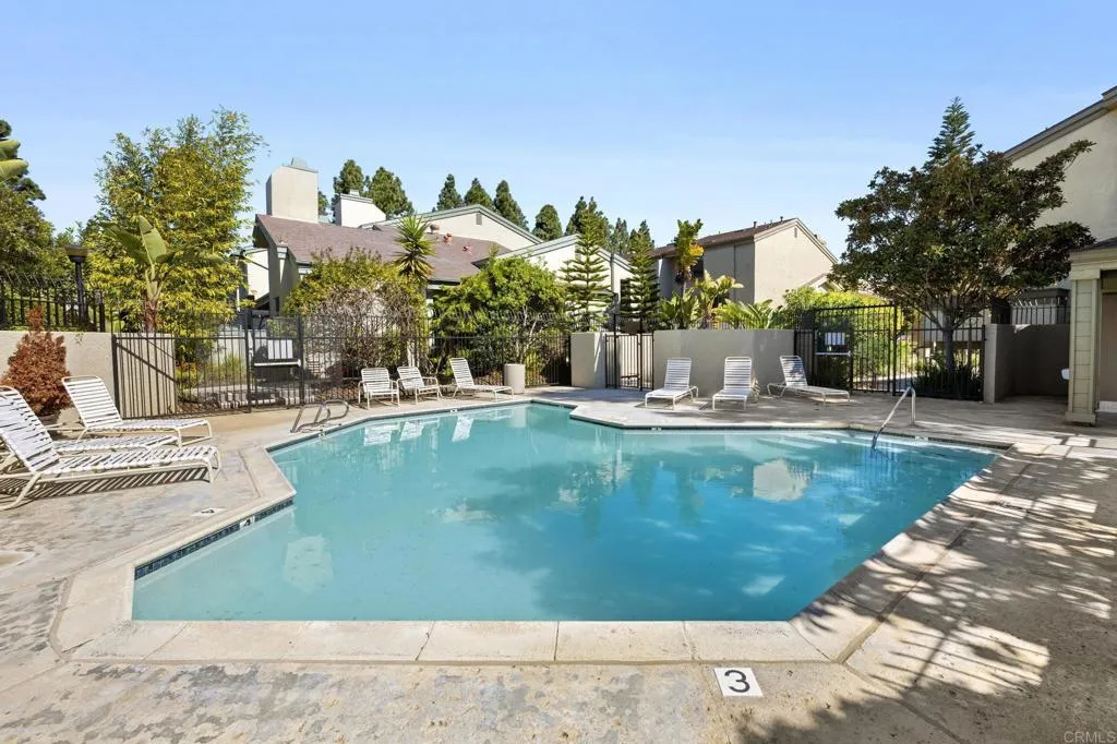 https://cdn.realtyfeed.com/cdn/127/306103600/81960d02b08a6918b8ace23797540fa7.webp