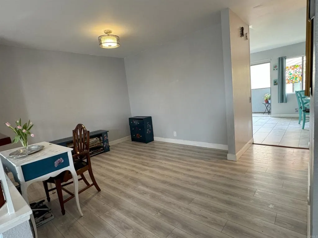 https://cdn.realtyfeed.com/cdn/127/306103600/a073b95754f9e8e6f76c8d5f9f295b1c.webp