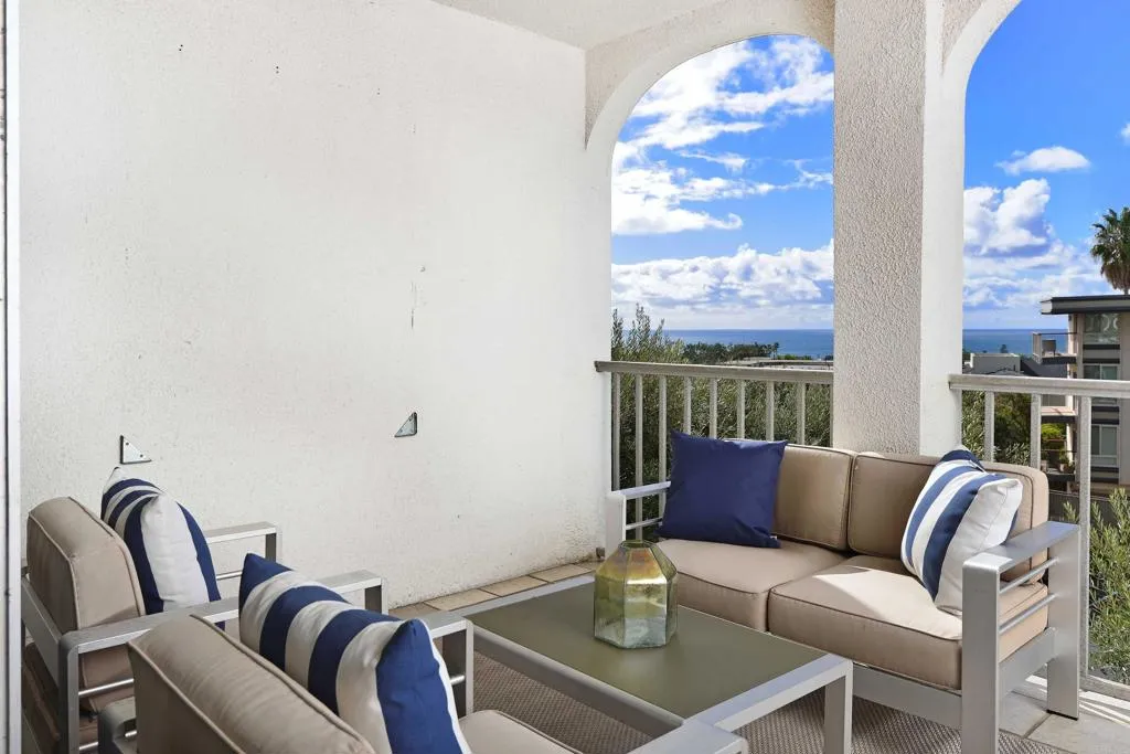 https://cdn.realtyfeed.com/cdn/127/306104917/100dc815b1dfa917c6c2a19129e892c4.webp