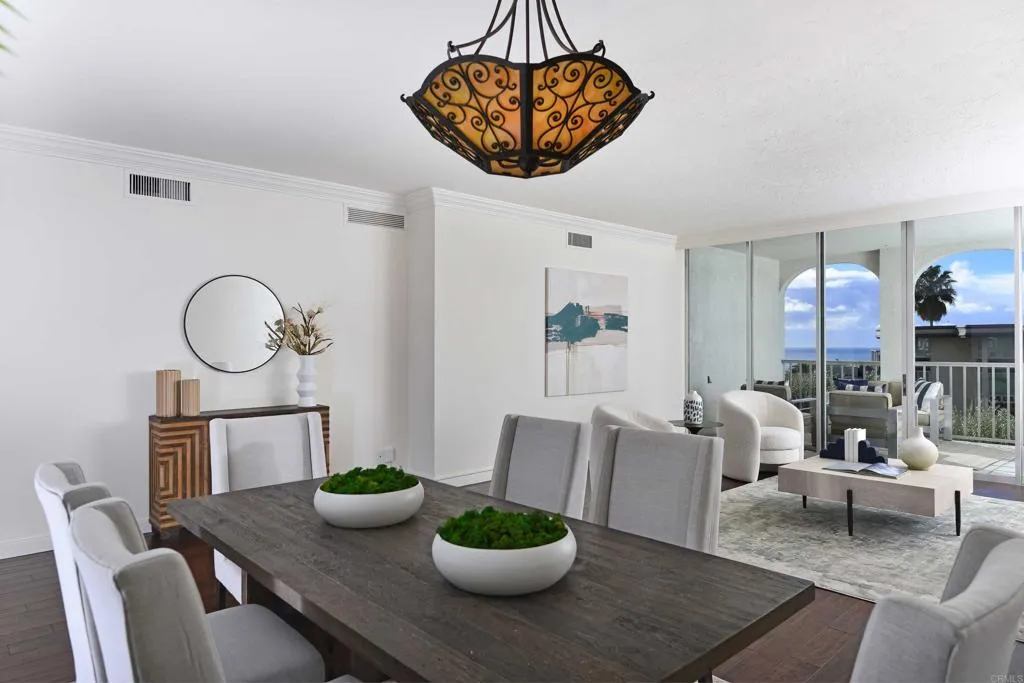 https://cdn.realtyfeed.com/cdn/127/306104917/1063bc1fe3f46b013a2209eac1130842.webp
