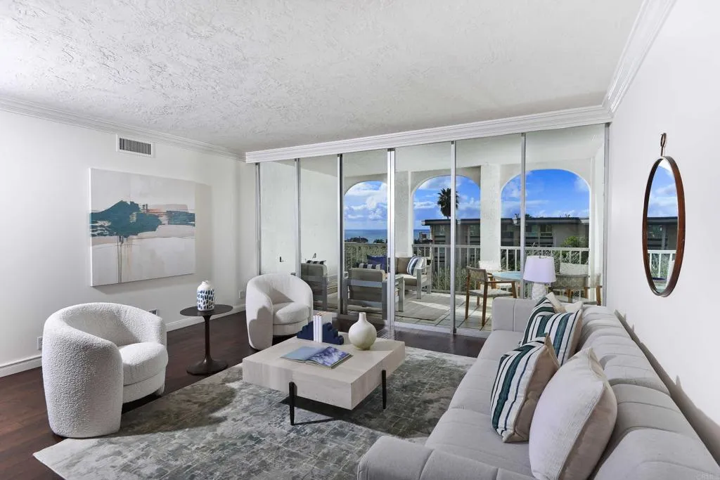 https://cdn.realtyfeed.com/cdn/127/306104917/8def9f9399d641f642e065a7b88f1fbc.webp