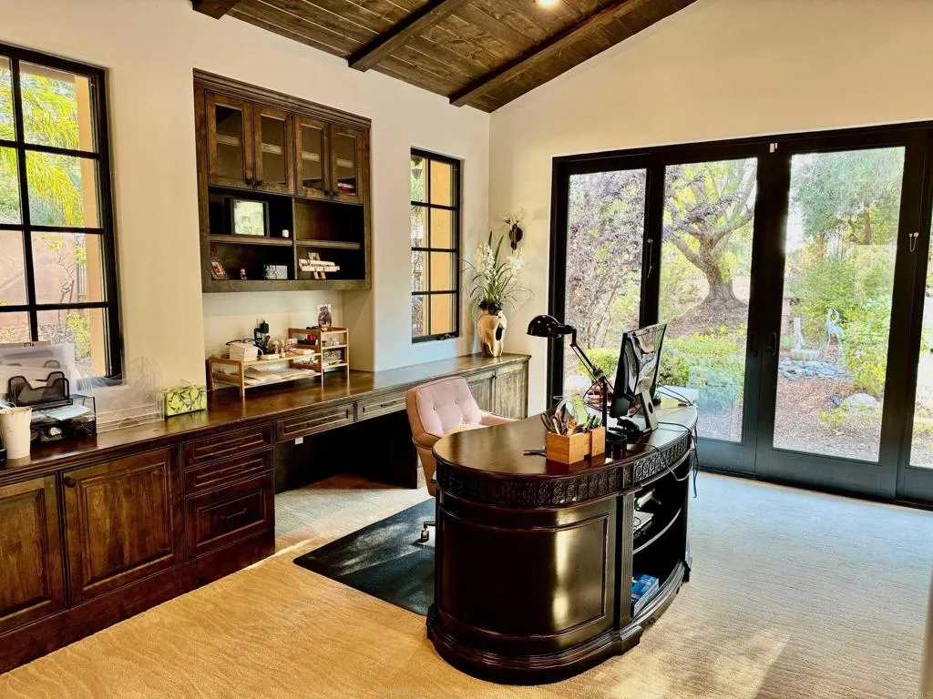 https://cdn.realtyfeed.com/cdn/127/306105091/80e82ca0ac5089aff7c6f38108e8946e.webp