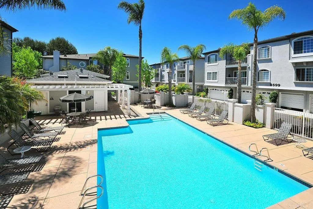 https://cdn.realtyfeed.com/cdn/127/306105590/01b6b81840e9852aa37cf1778a1748d7.webp