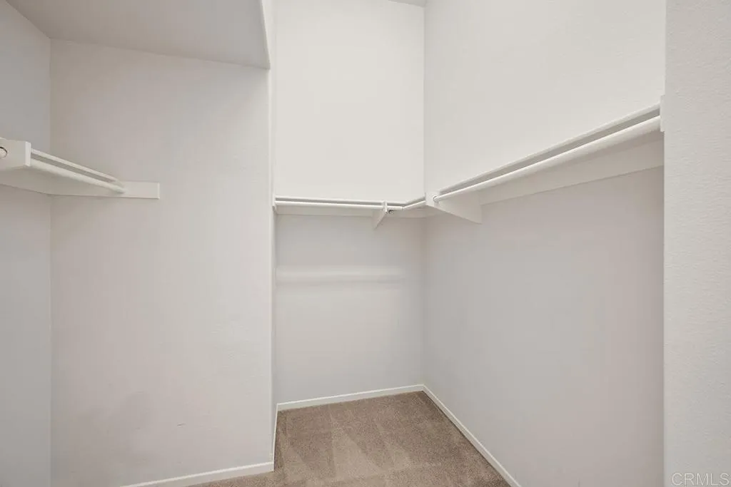 https://cdn.realtyfeed.com/cdn/127/306105590/0bb53389c8f6ad47641a1457ebf1269e.webp