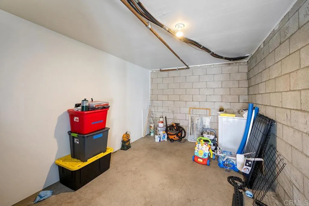 https://cdn.realtyfeed.com/cdn/127/306105590/3d8d433f4b3a10070246a3ec52f04ba4.webp