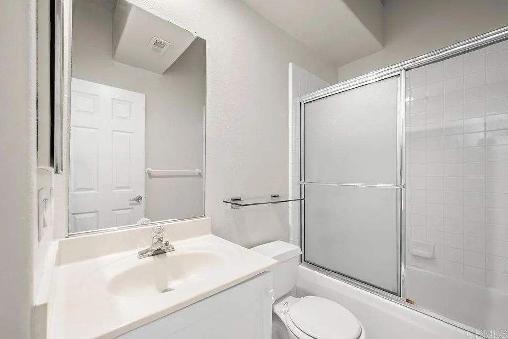 https://cdn.realtyfeed.com/cdn/127/306105590/6d54837cc06858d7f2180a4eea9c08a4.webp