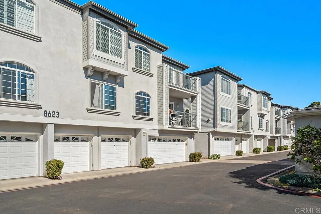 https://cdn.realtyfeed.com/cdn/127/306105590/bf70d5f57f31408f623e06b3bc59caa1.webp