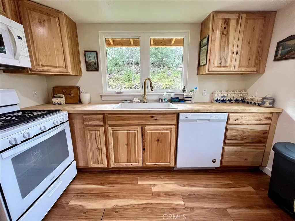 35197 Road 222, North Fork, Ca 93643 - Photo 5 of 13, North Fork, CA