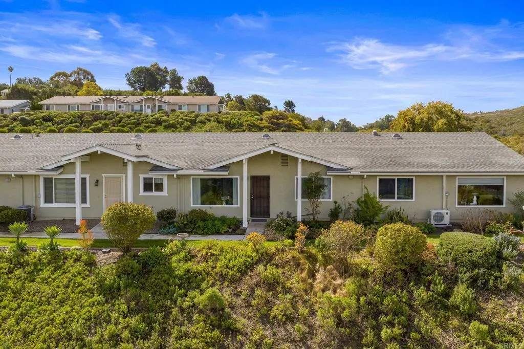 https://cdn.realtyfeed.com/cdn/127/306109759/1426559cdd87169946ae14b4ec7486b5.webp