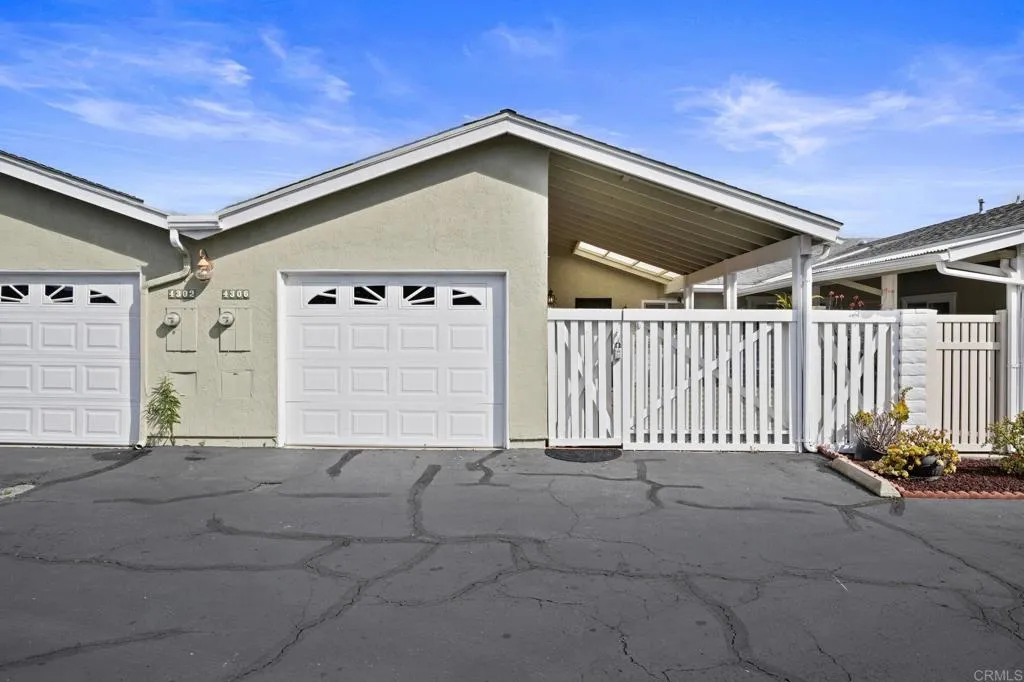 https://cdn.realtyfeed.com/cdn/127/306109759/2bc47fef74aff25601f8c98f63c15943.webp