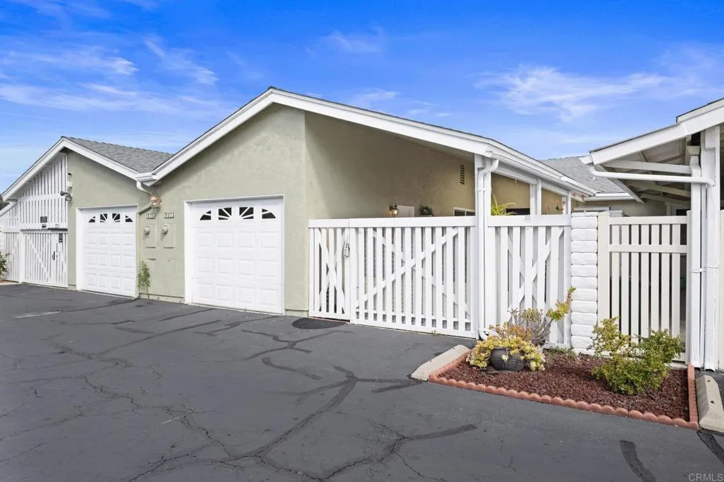 https://cdn.realtyfeed.com/cdn/127/306109759/71450d70b5c908e4570d299eec555ee0.webp