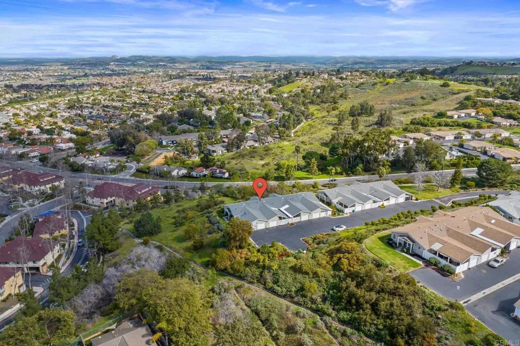 https://cdn.realtyfeed.com/cdn/127/306109759/c3473a8af7710f5ec09af5c74071211b.webp