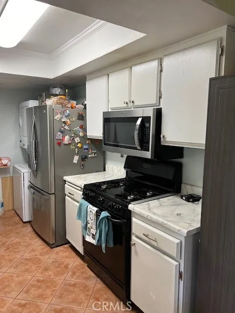 Photo #3: SW24037775 Listing 