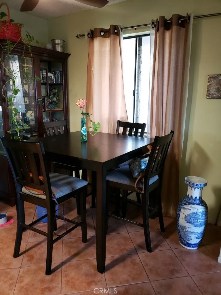 Photo #5: SW24037775 Listing 