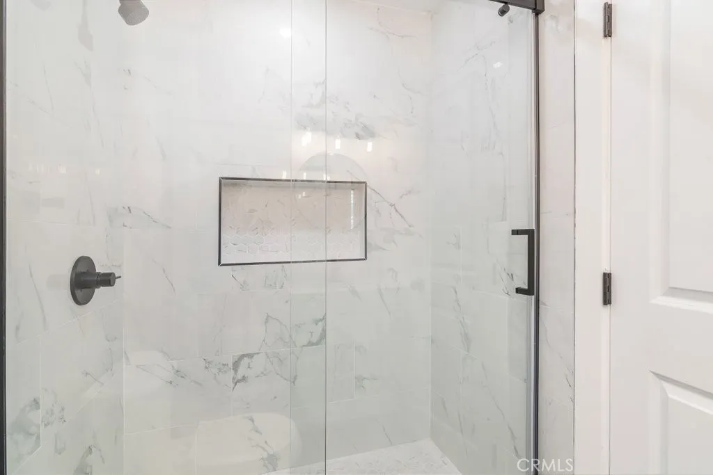 Photo #6: TR24038238 Listing 