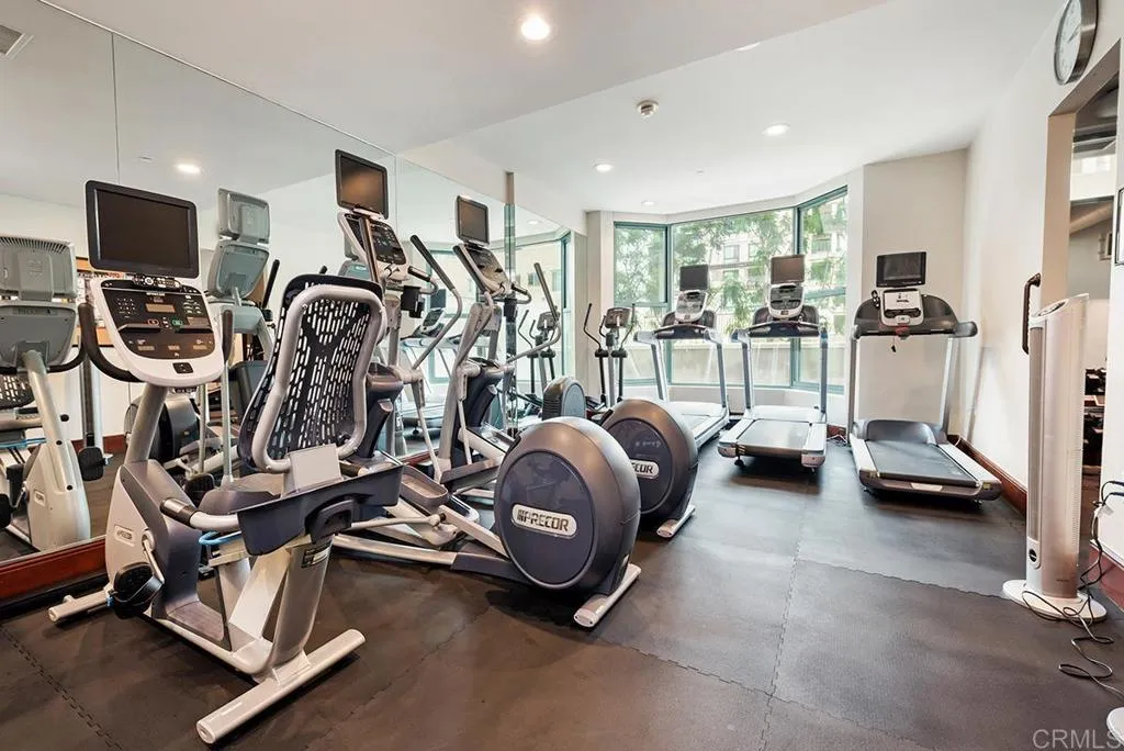 https://cdn.realtyfeed.com/cdn/127/306113247/0f8f266156ec5b0ce65a089580f2afe3.webp