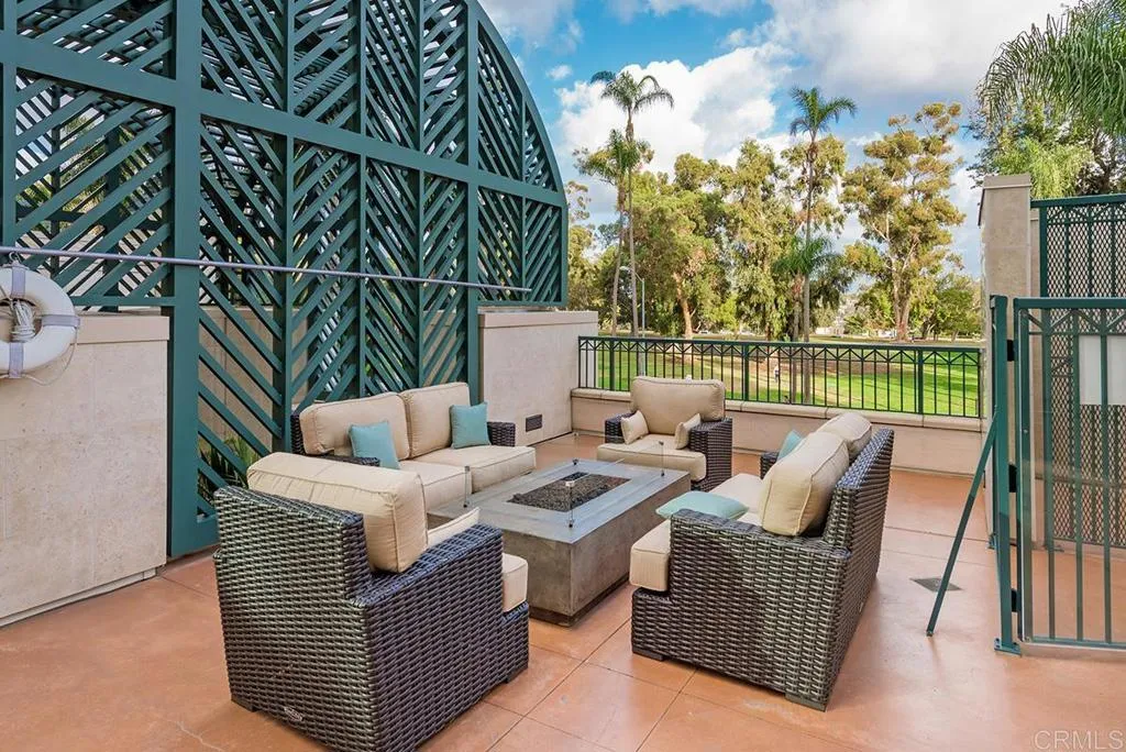 https://cdn.realtyfeed.com/cdn/127/306113247/2f6f839080fc849b4da41036c7980e6e.webp