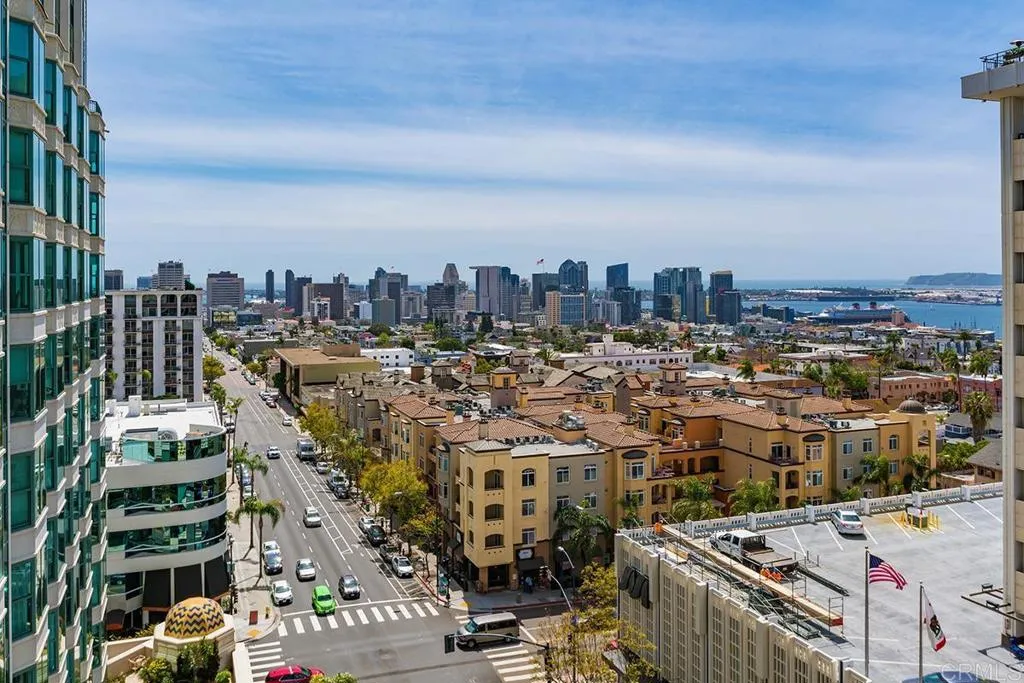 https://cdn.realtyfeed.com/cdn/127/306113247/792f8c5fa56712742d8935e7f80806af.webp