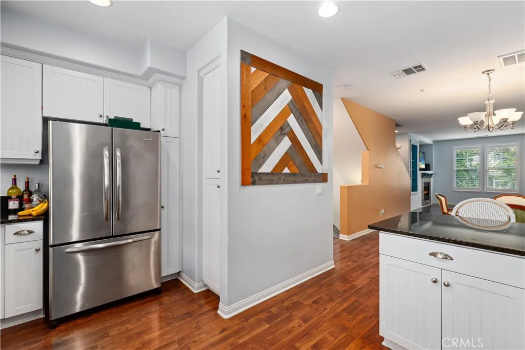 Photo #5: OC24025672 Listing 