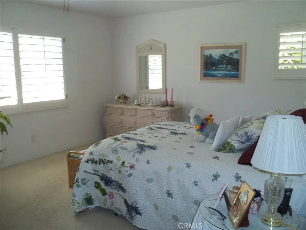 https://cdn.realtyfeed.com/cdn/127/306115890/20f484590acc6d774897e5edb83662b6.webp