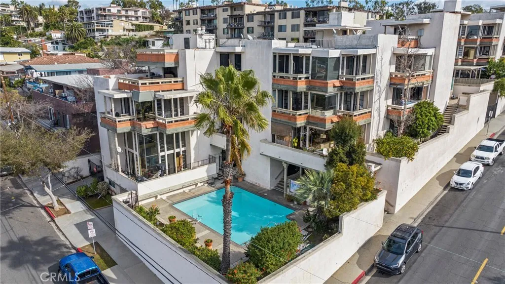 2525 E 19th Street Unit 24, Signal Hill, Ca 90755 - Main photo, Signal Hill, CA