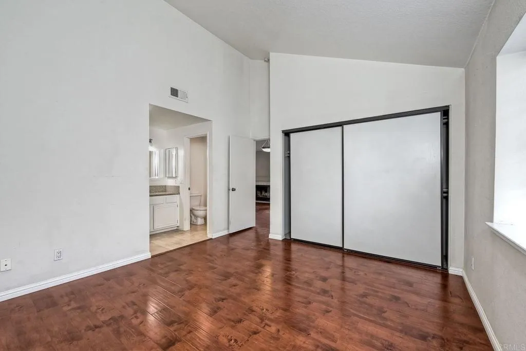 https://cdn.realtyfeed.com/cdn/127/306117051/b46668df366ba91b1bedb875e1accb31.webp