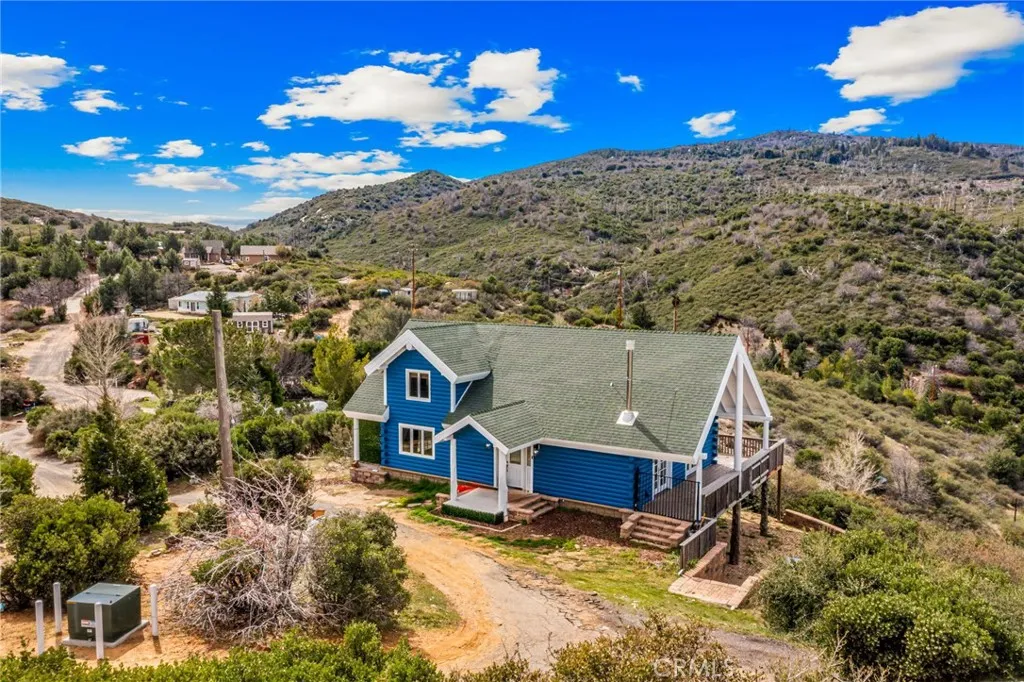 https://cdn.realtyfeed.com/cdn/127/306117788/5652837c967551a4db7a71290014f9a4.webp