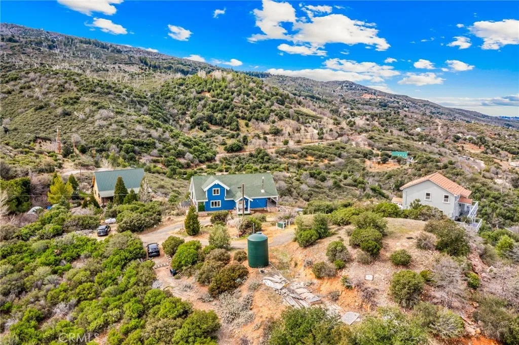 https://cdn.realtyfeed.com/cdn/127/306117788/b6a89450e0a5c66c7af6d4b8eda6fd25.webp