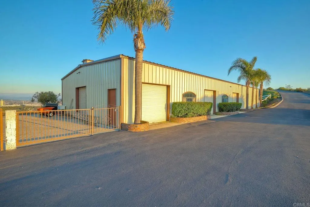 576 Camino De La Cima, San Marcos, CA, 92078