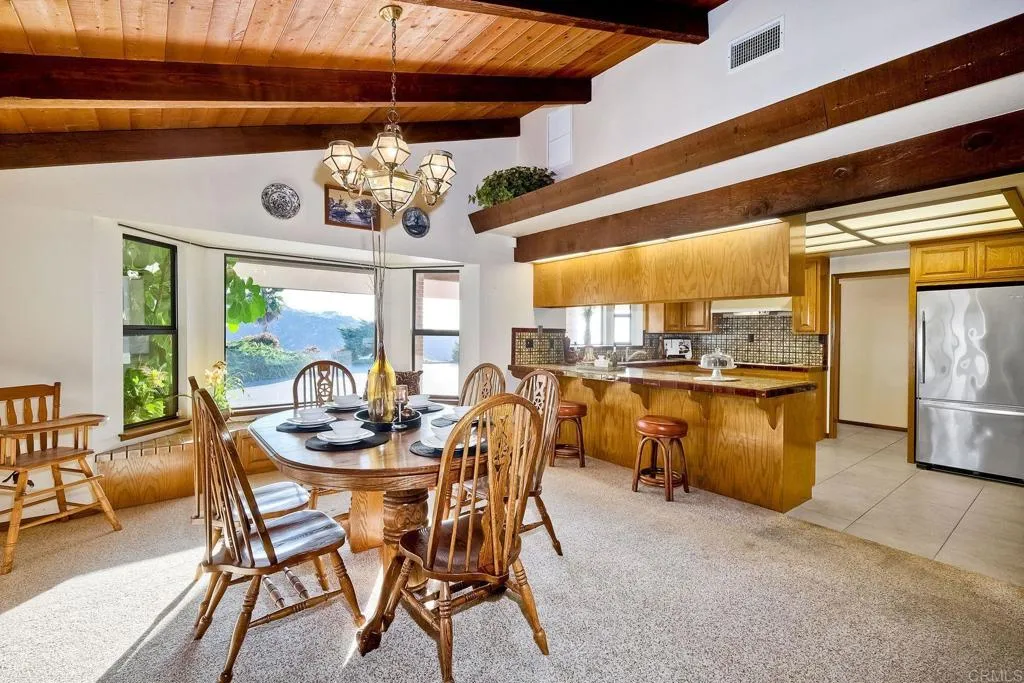 576 Camino De La Cima, San Marcos, CA, 92078