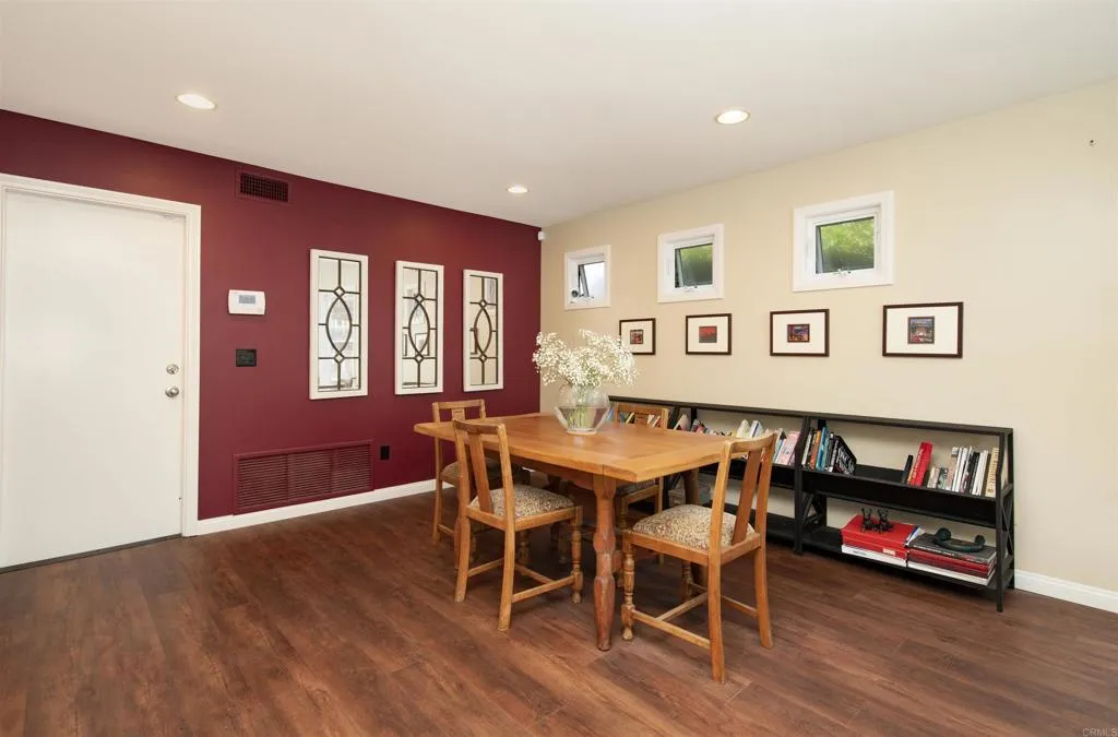 https://cdn.realtyfeed.com/cdn/127/306118408/9cd4dc86c2151a6489d4778472074be4.webp