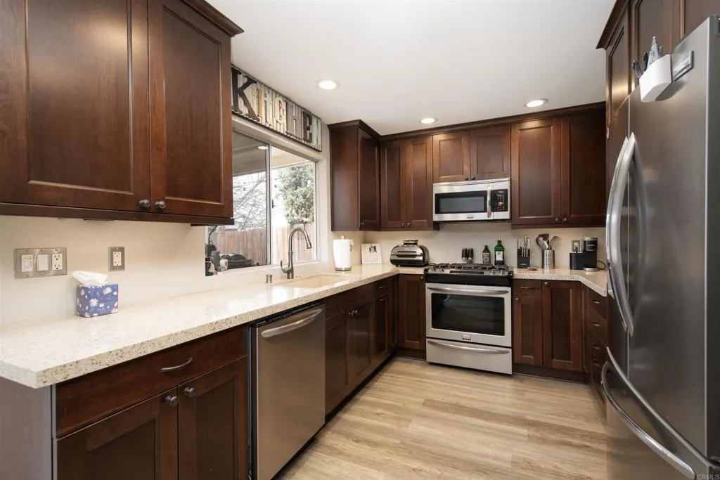 Photo #5: NDP2401924 Listing 