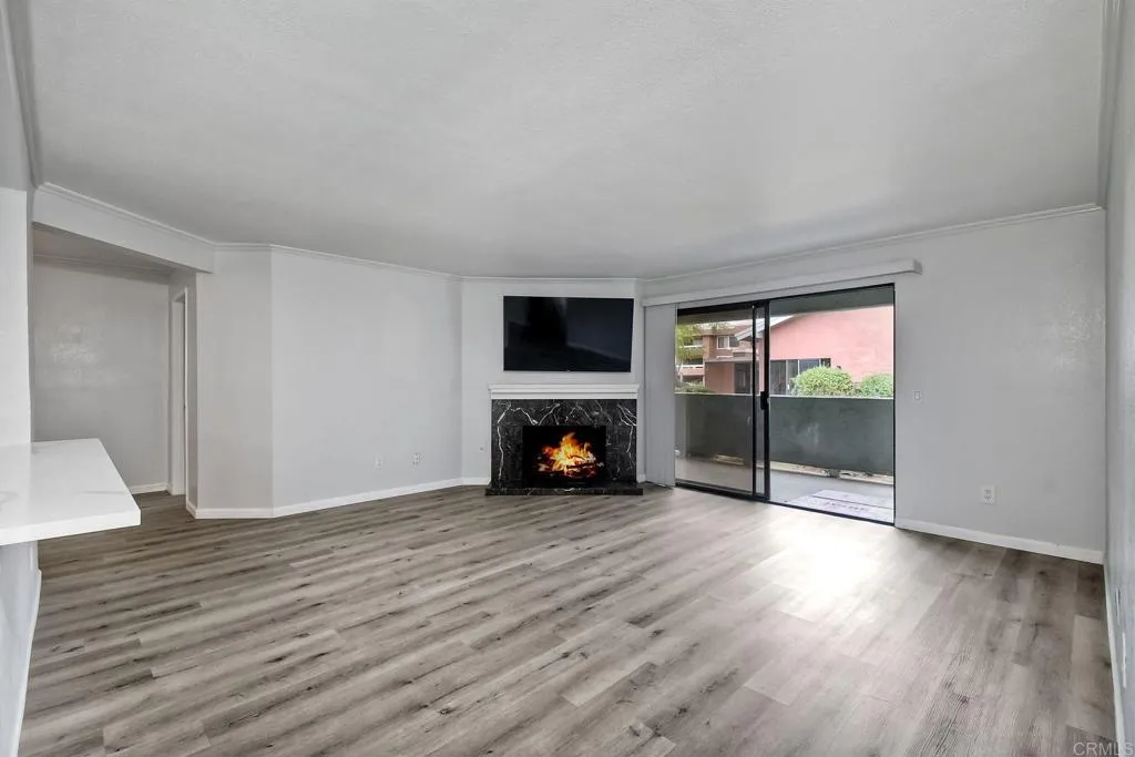 https://cdn.realtyfeed.com/cdn/127/306120385/54cb9bf4084a5ede23ee599975fdc9b2.webp
