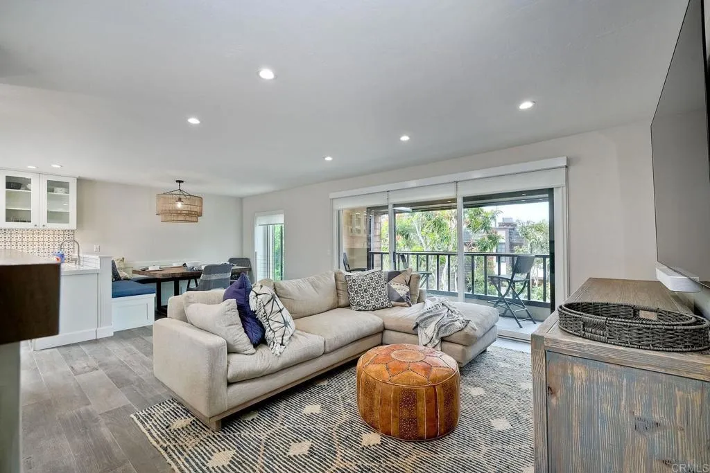 Photo #3: NDP2402078 Listing 