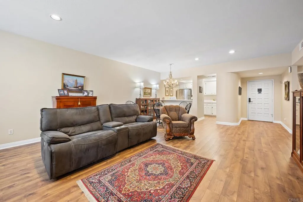 Photo #5: NDP2402125 Listing 