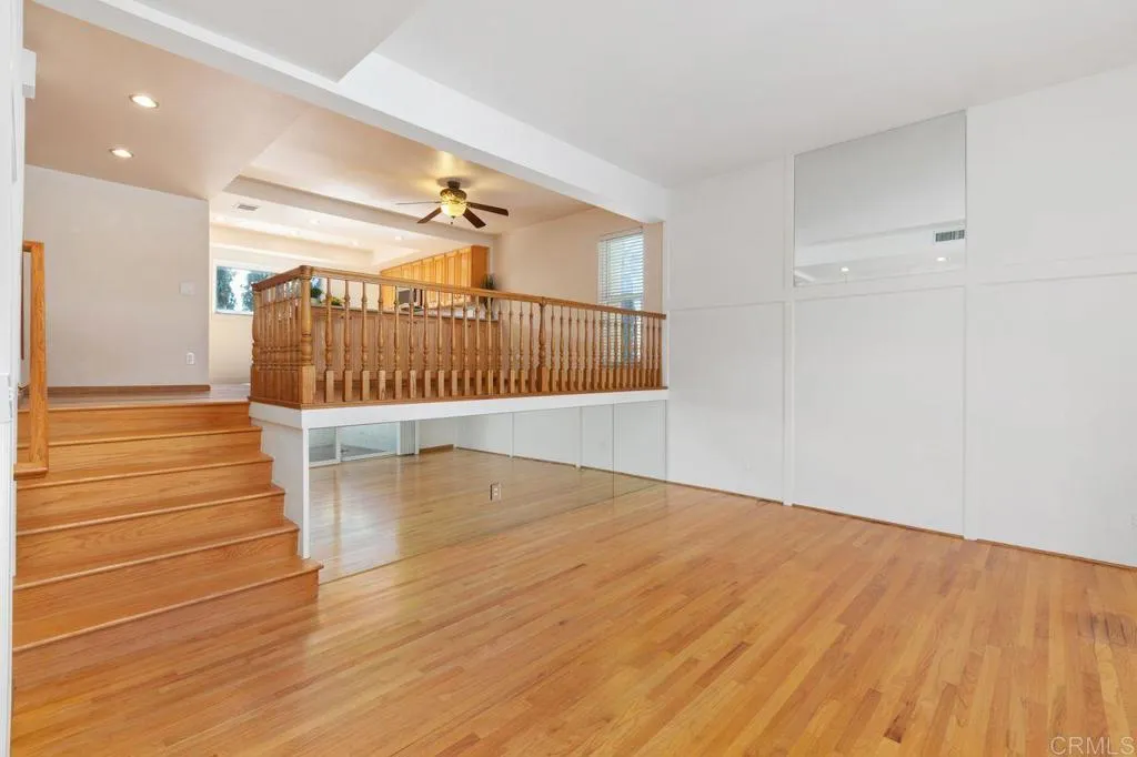 Photo #3: PTP2401509 Listing 