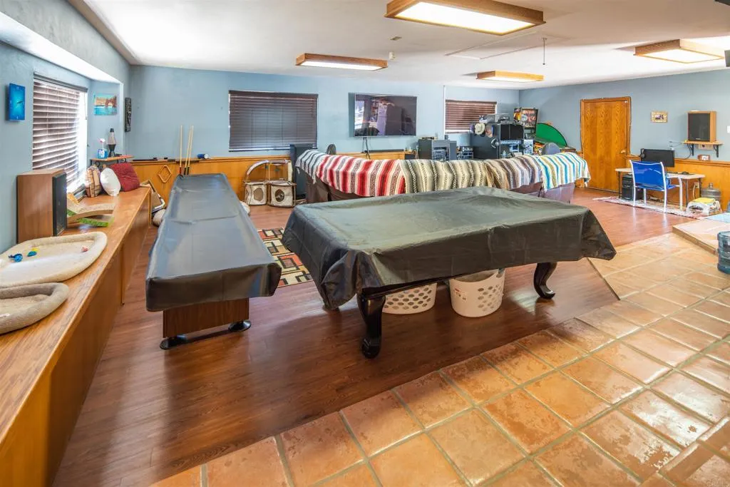 https://cdn.realtyfeed.com/cdn/127/306127034/ee49ac5ded15724b3db9325d3275c927.webp