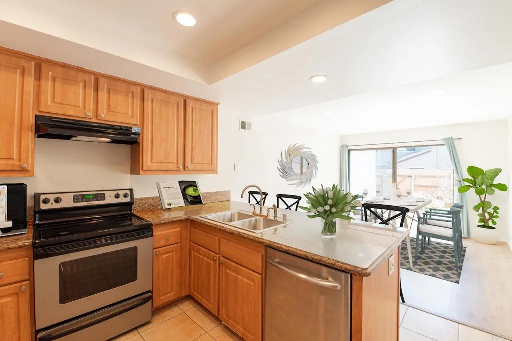Photo #6: PTP2401628 Listing 