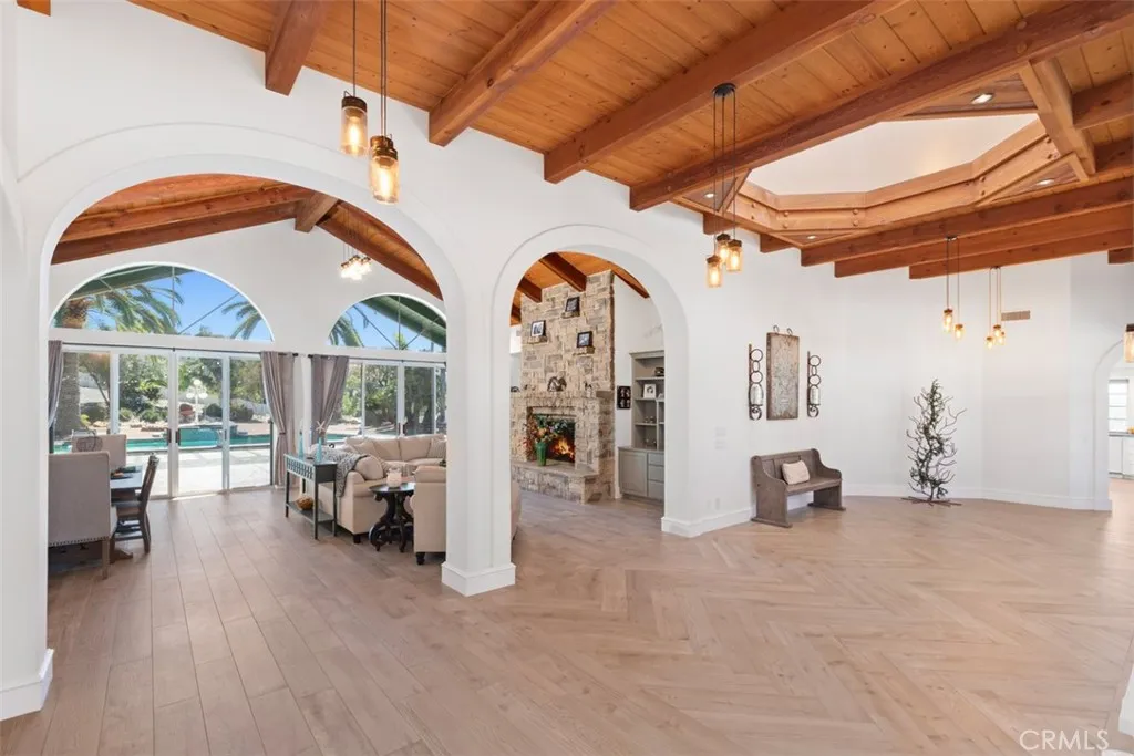 https://cdn.realtyfeed.com/cdn/127/306130734/0de0c4c9322c4eef47ef67d1b4095e8e.webp