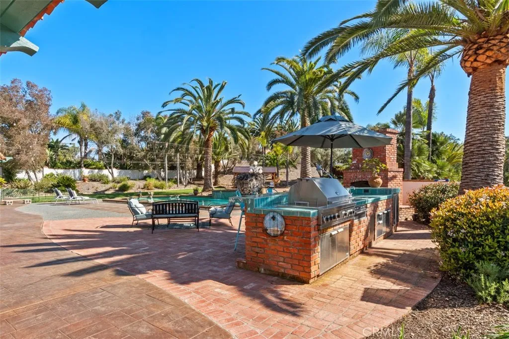 https://cdn.realtyfeed.com/cdn/127/306130734/31ac8e950872944ef2589ba65346e12b.webp