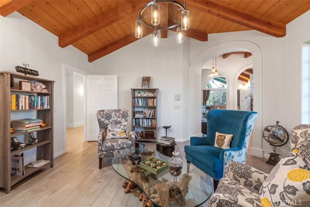 https://cdn.realtyfeed.com/cdn/127/306130734/729f6785f18c28d141e1ed9e5b62a904.webp