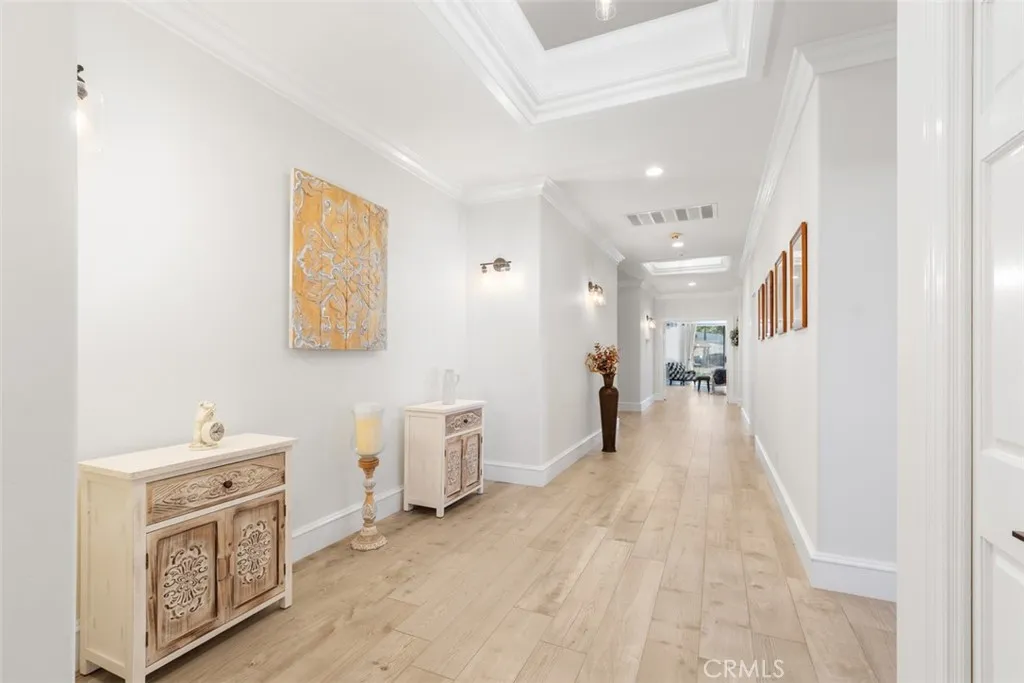 https://cdn.realtyfeed.com/cdn/127/306130734/91a2f1333a9f5d43d3cb06af10f9ceb9.webp