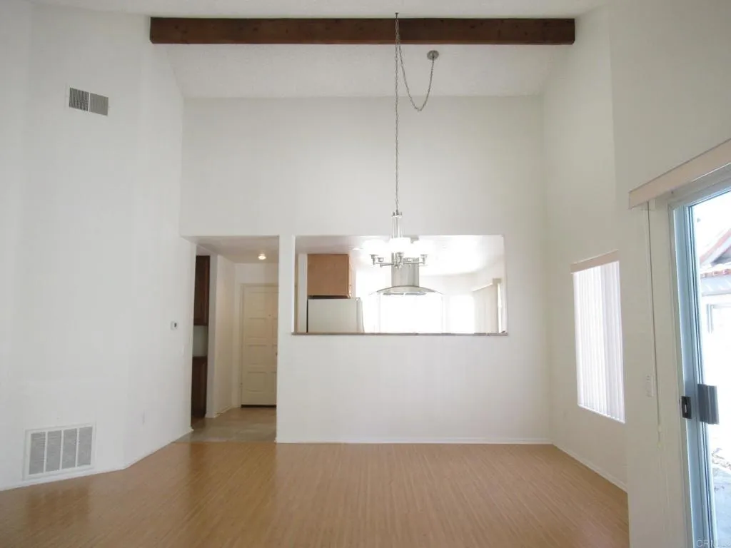 Photo #4: NDP2402444 Listing 