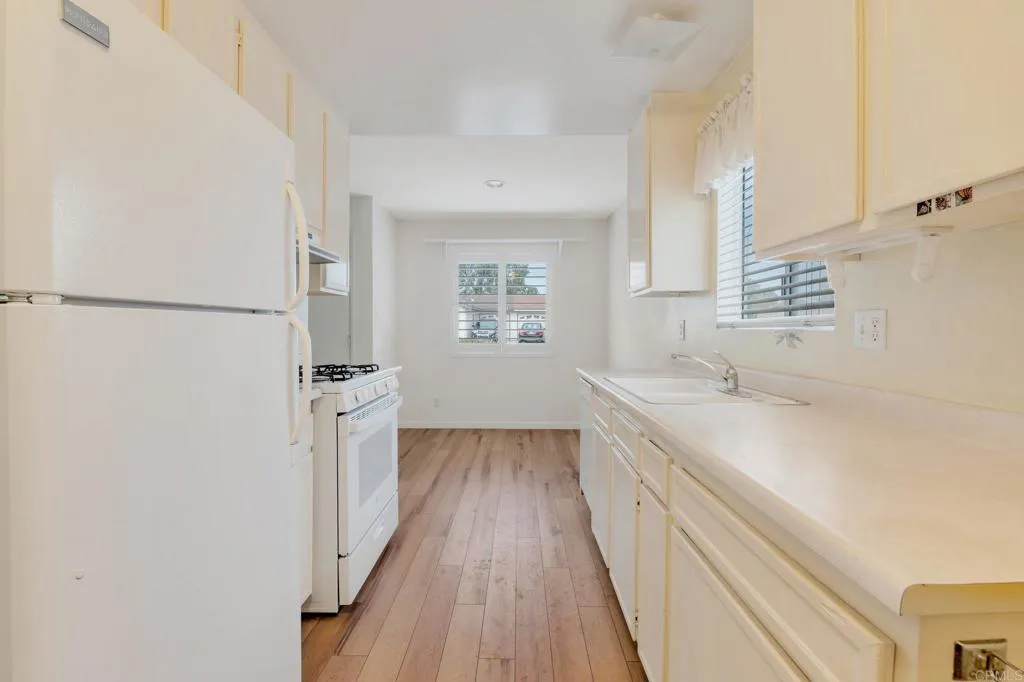 Photo #3: NDP2402476 Listing 