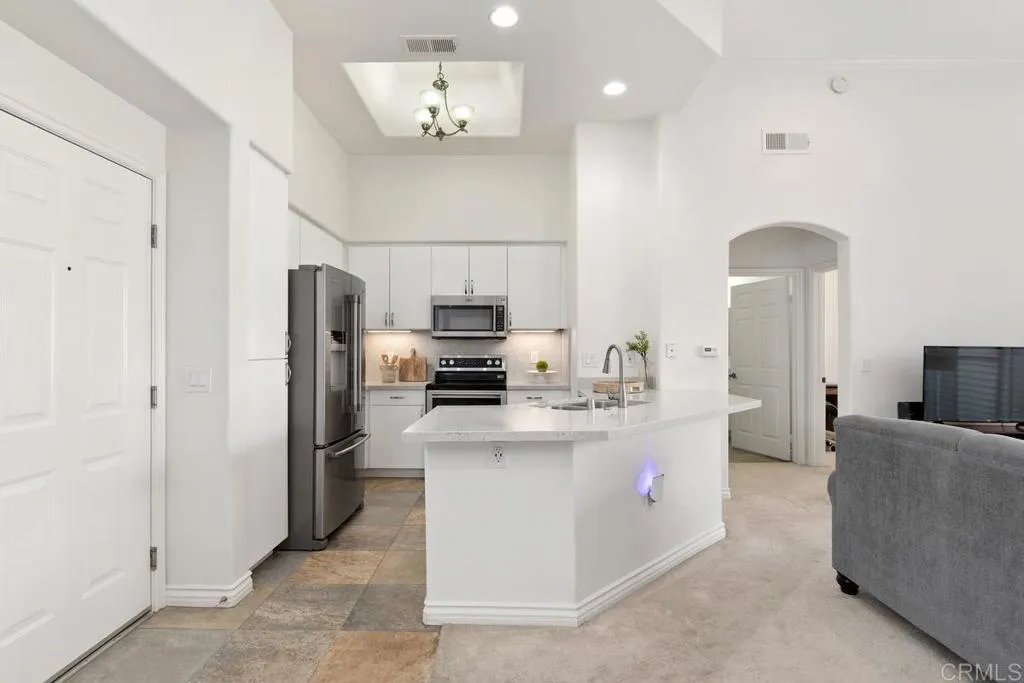 Photo #2: NDP2402536 Listing 