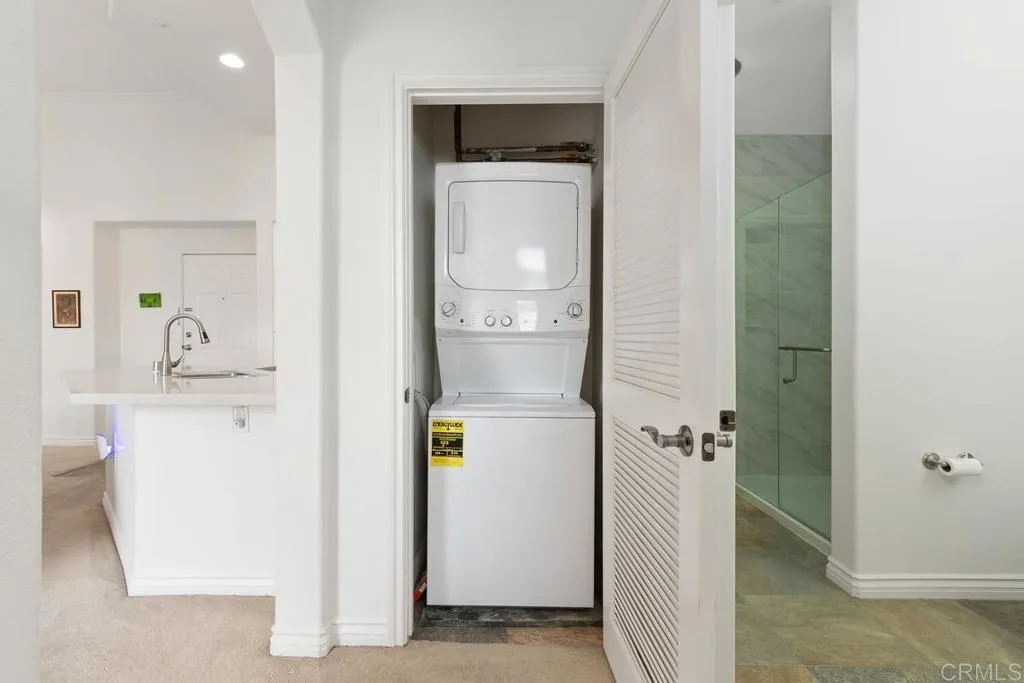 https://cdn.realtyfeed.com/cdn/127/306133429/520762b7382604f2539af4d6d3481dc0.webp