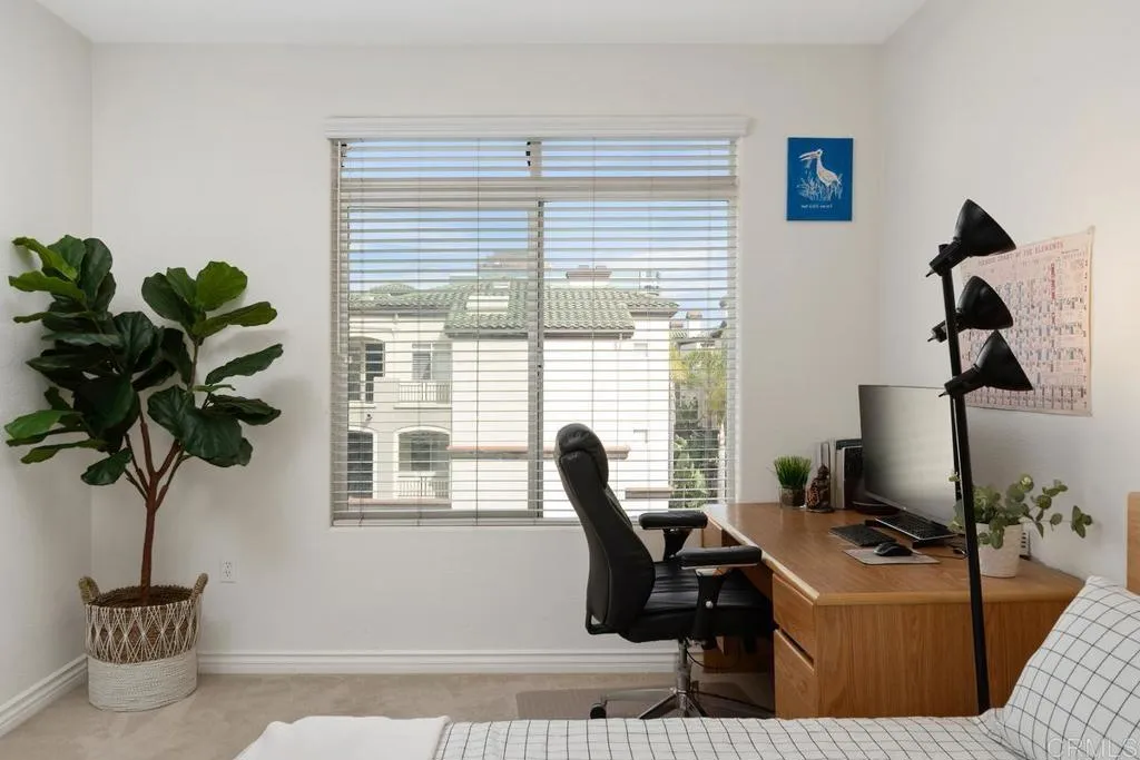https://cdn.realtyfeed.com/cdn/127/306133429/95fb47557891d9184daa044a43501c6a.webp