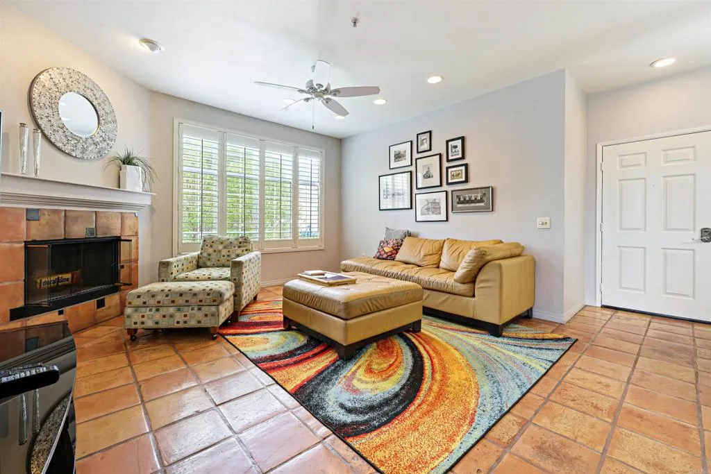 Photo #3: PTP2401721 Listing 