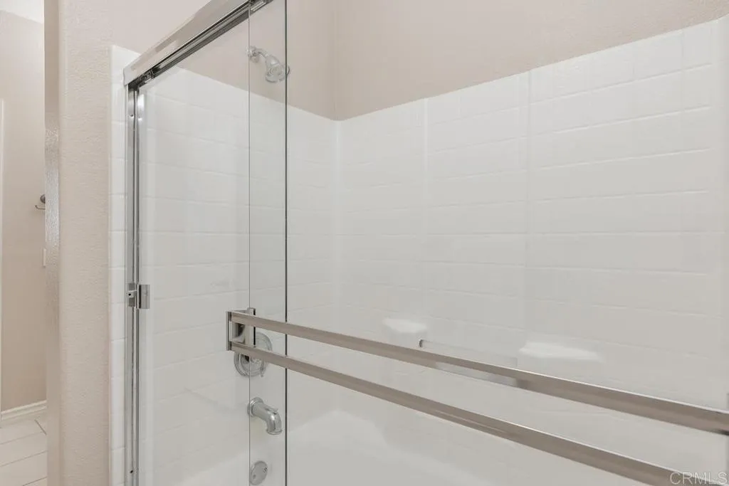 https://cdn.realtyfeed.com/cdn/127/306136031/8dcb7957a7c2e7003107980e4ff1d6f9.webp